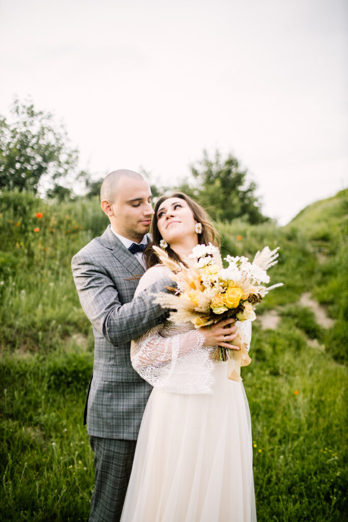 dekoracje ślubne bukiet ślubny kolorowe wesele boho sala weselna Gdańsk Sopot Gdynia Wozownia Gdańska Góra Gradowa