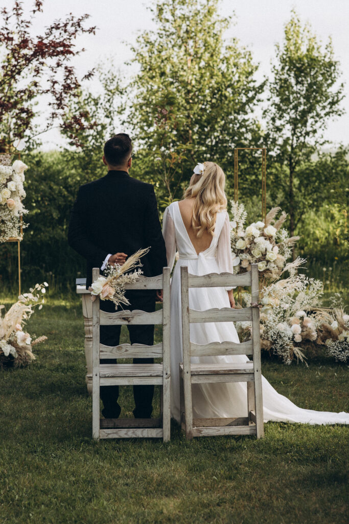 dekoracje ślubne glamour boho Gdańsk Sopot Gdynia ślub w plenerze Folwark Dajak Koleczkowo