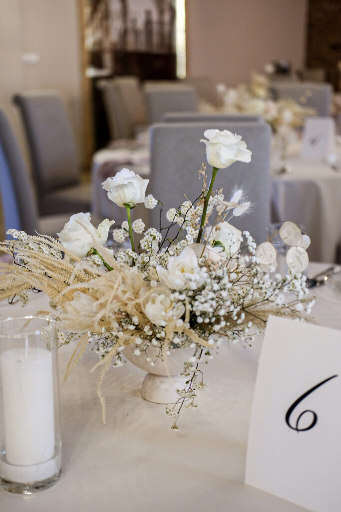 dekoracje ślubne sali weselnej glamour Folwark Dajak Kolczkowo